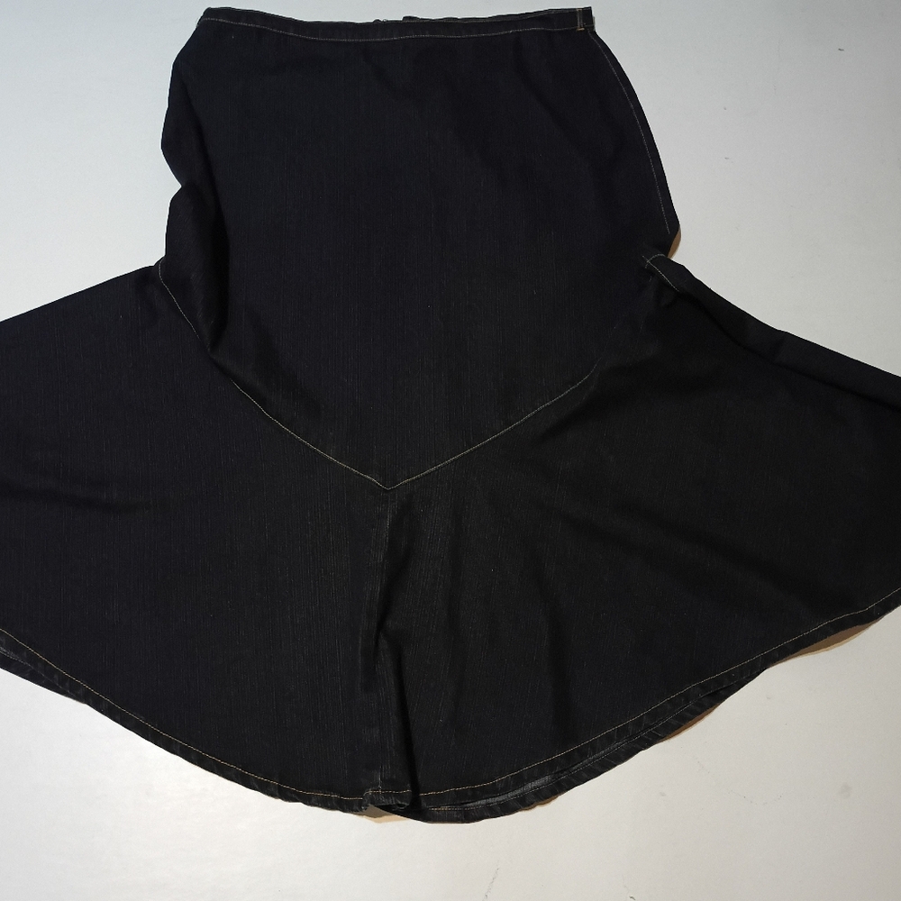 Women's Jamie Nicole blue jean denim Flare & Wide skirt size 18